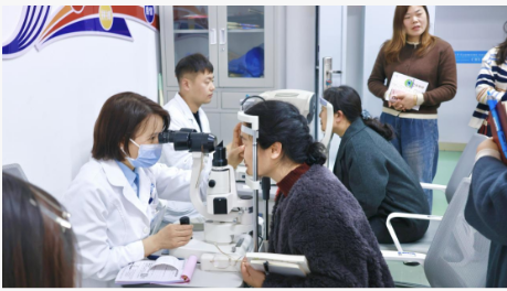 合肥瑶海普瑞眼科医院走进巢湖学院开展教职工眼健康活动